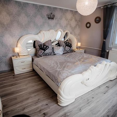 Apartamento Timeout Royal Ellar Exterior foto
